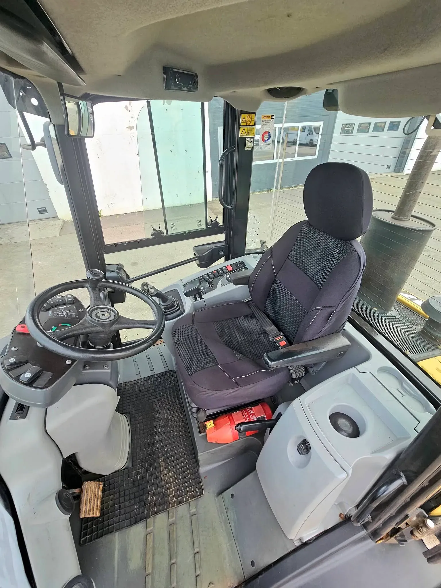 Caterpillar 908H2 – bilde 25 av 28