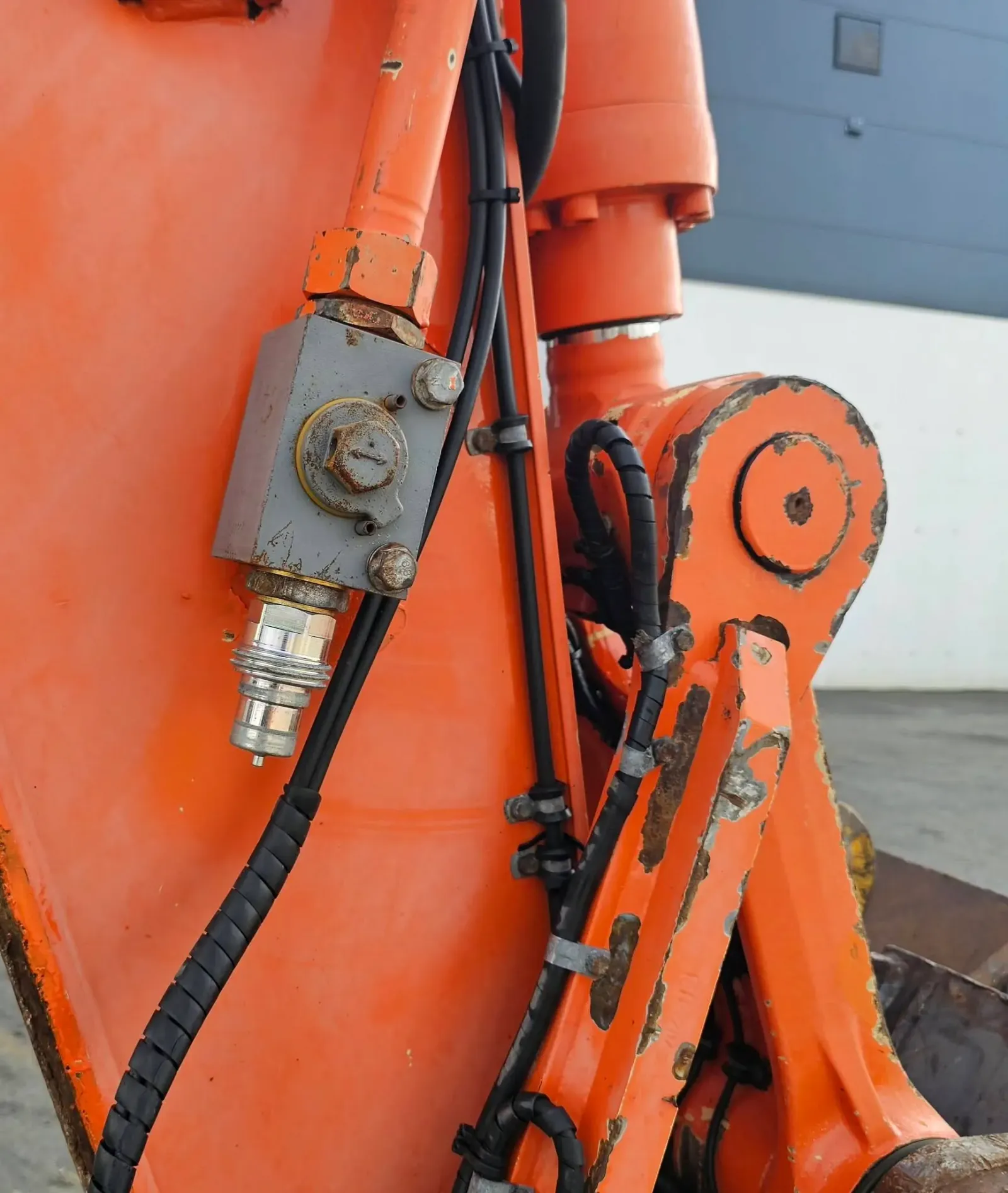 Hitachi ZX135US-6 – bilde 12 av 60
