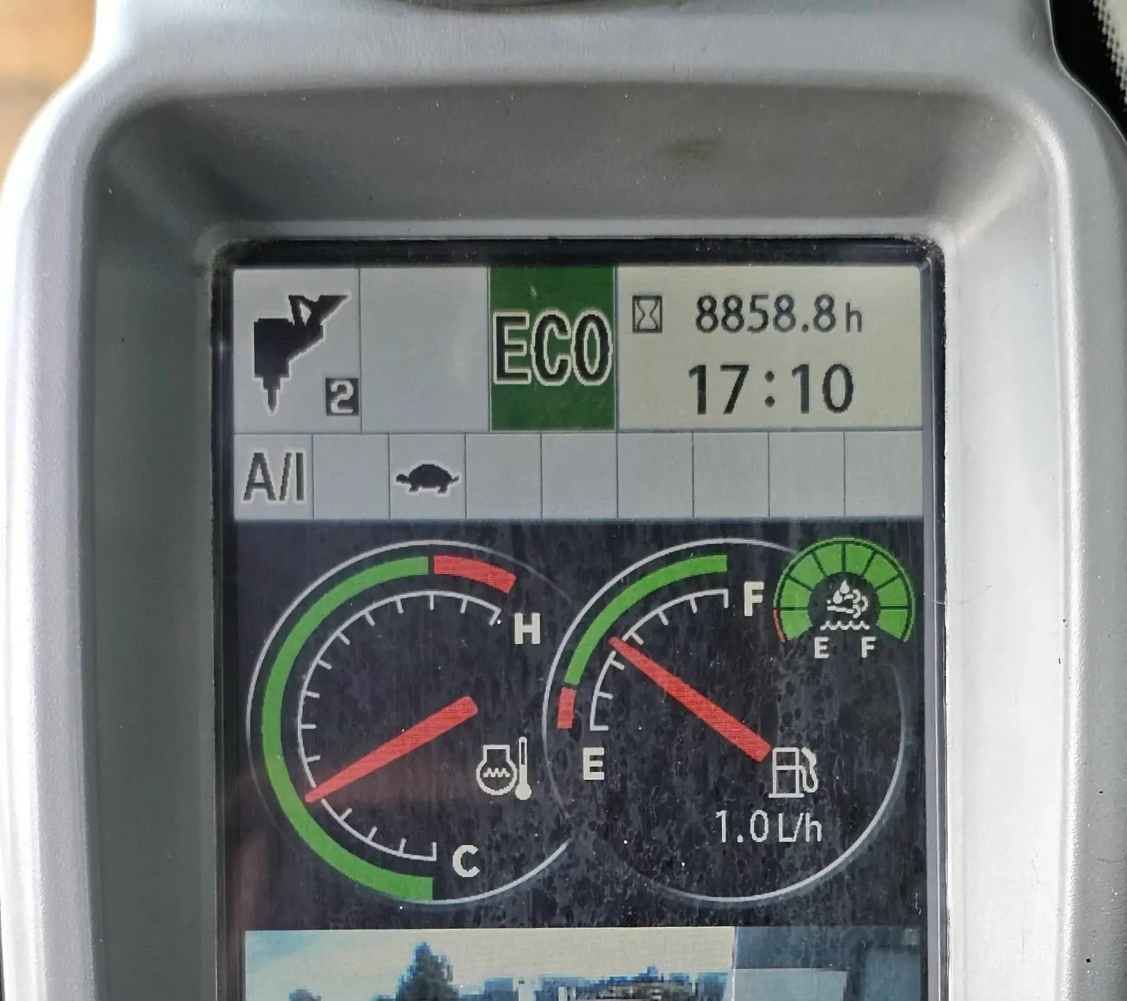 Hitachi ZX135US-6 – bilde 57 av 60