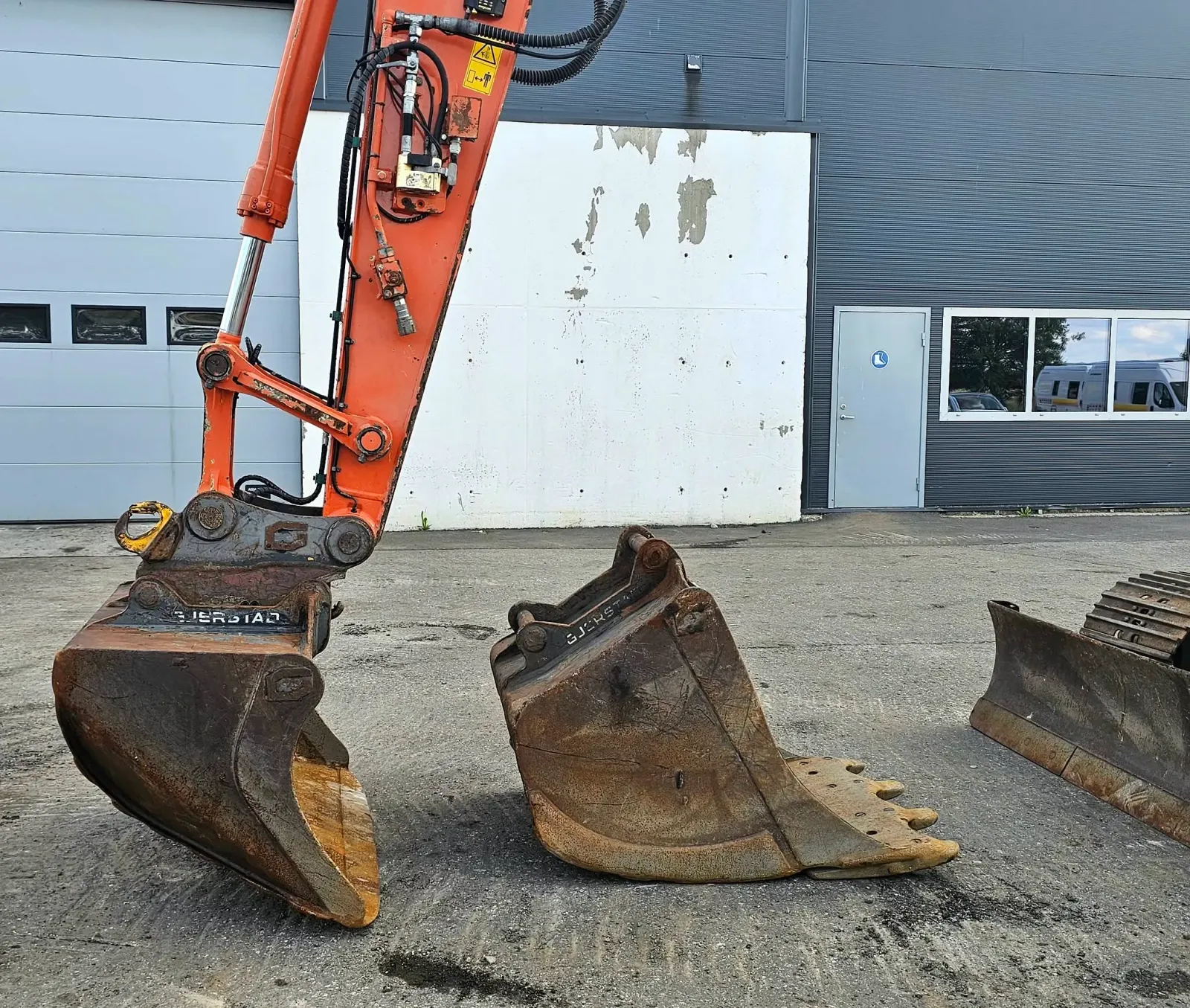 Hitachi ZX135US-6 – bilde 10 av 60