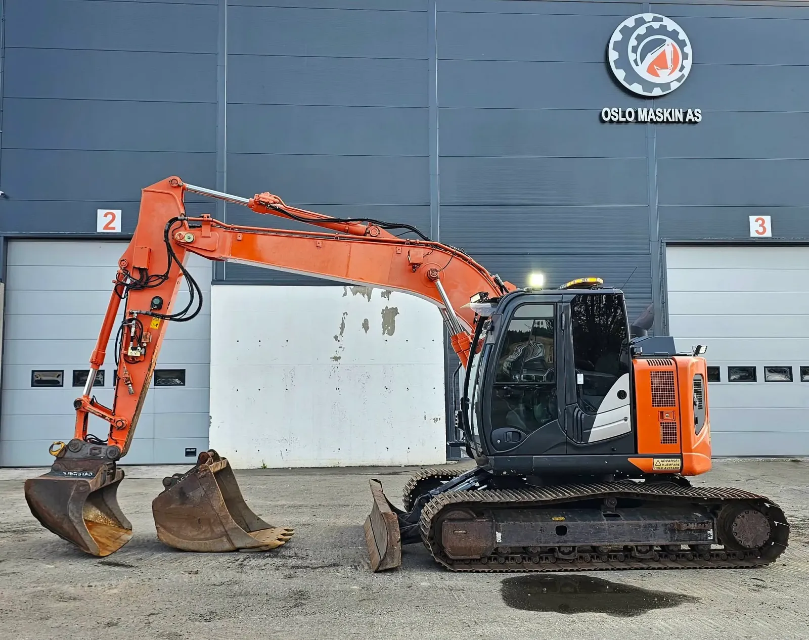 Hitachi ZX135US-6 – bilde 2 av 60