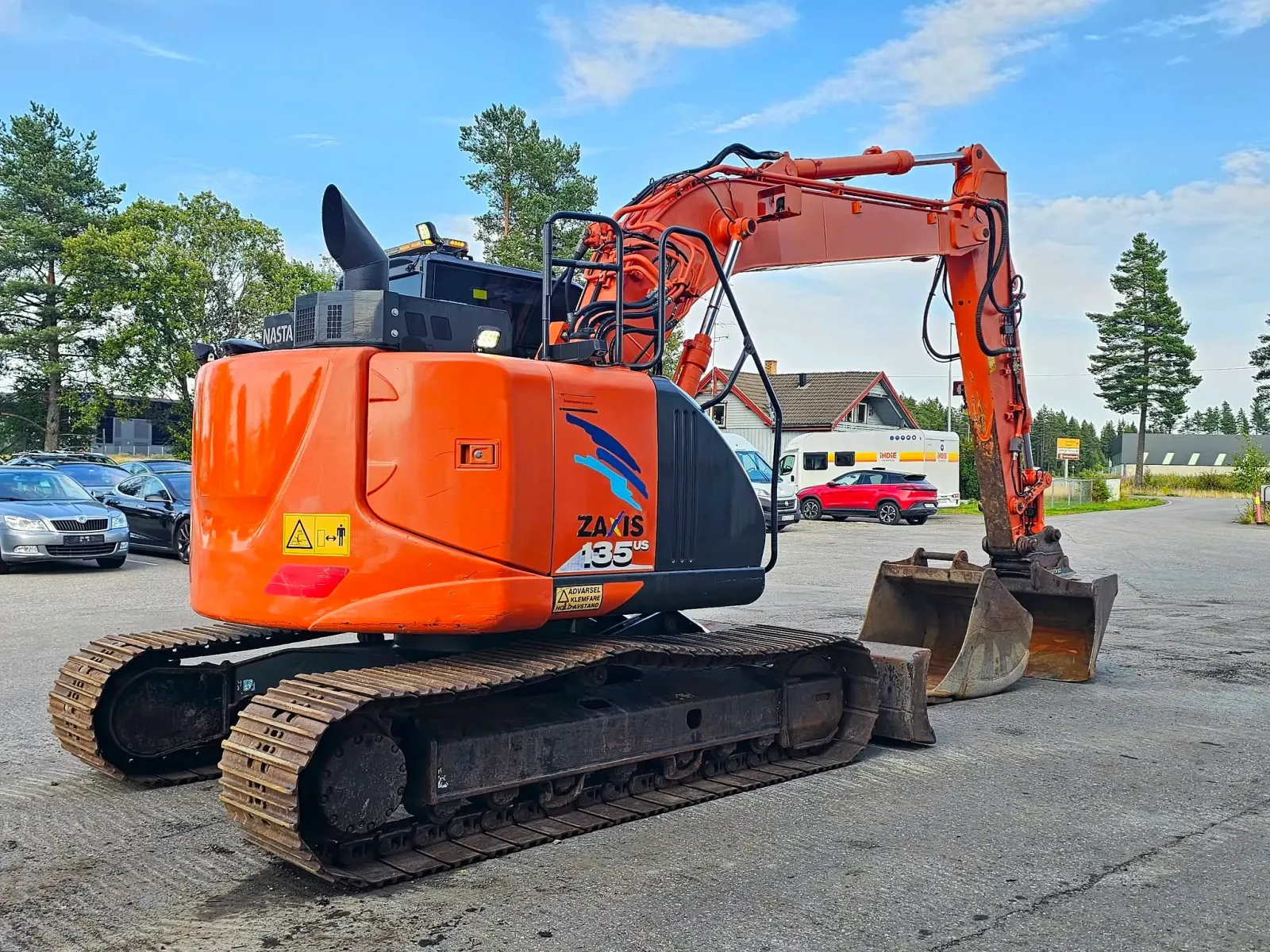 Hitachi ZX135US-6 – bilde 5 av 60
