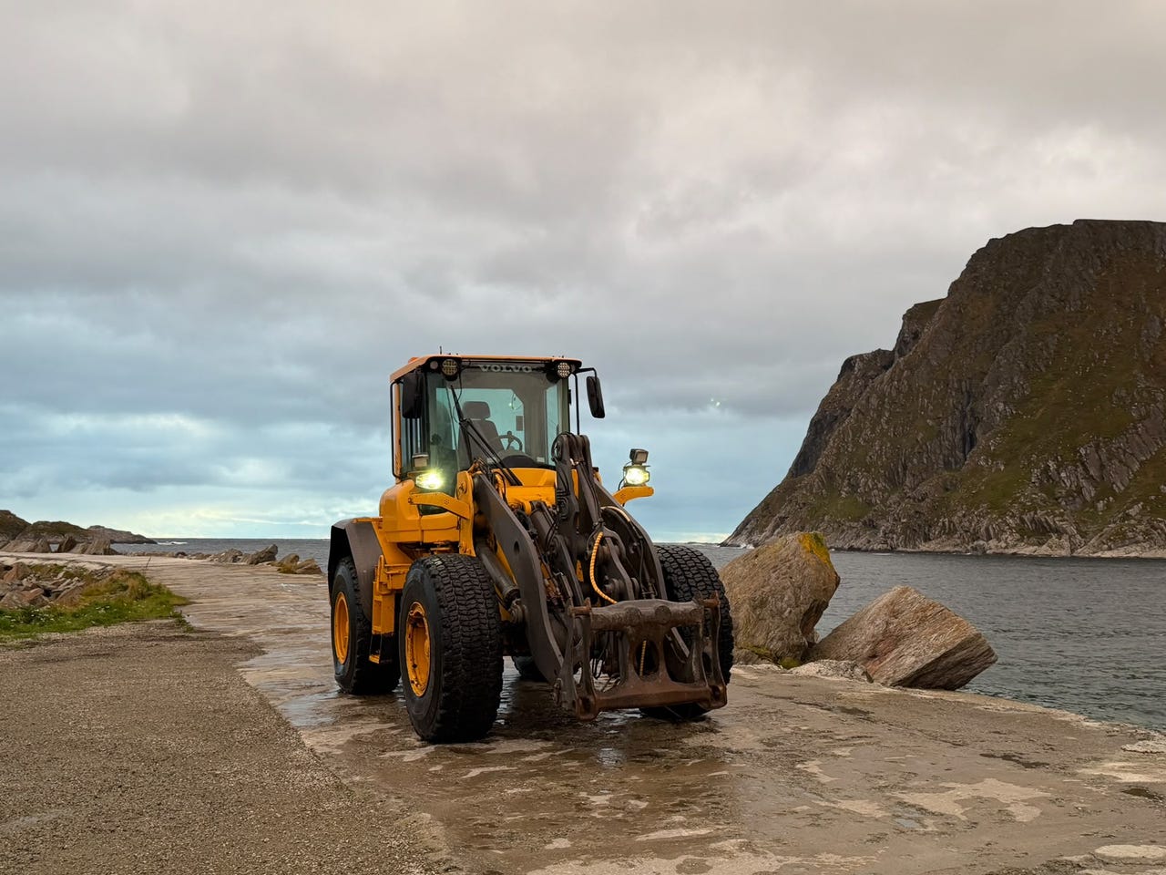 Volvo L90F – bilde 3 av 13
