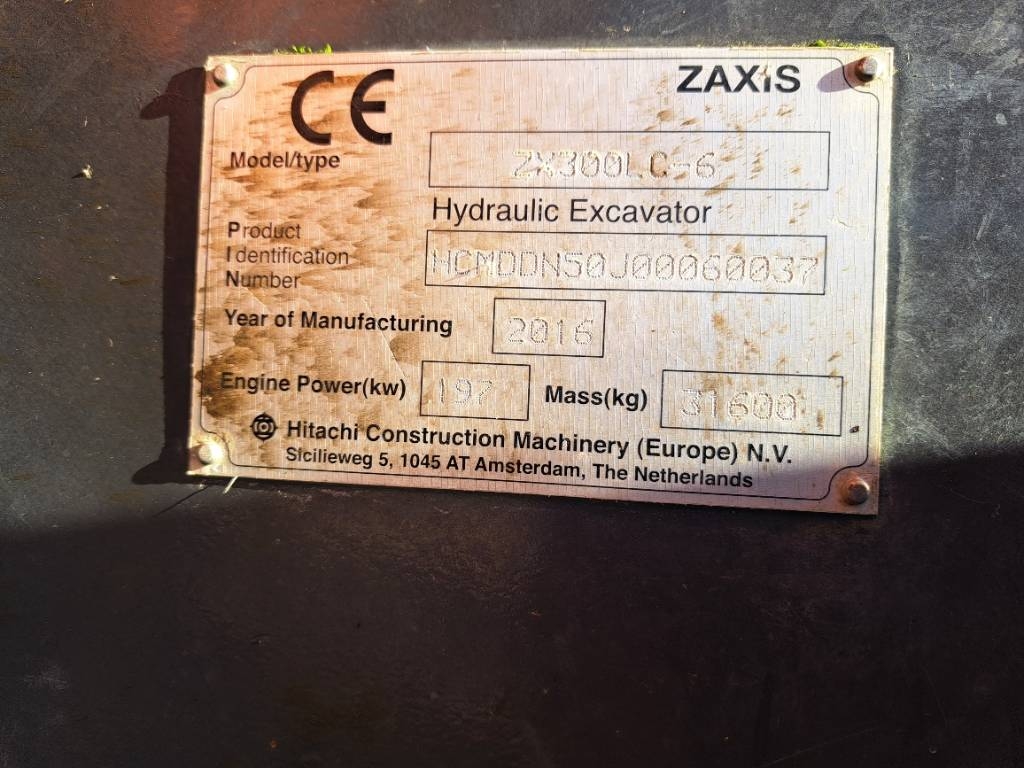 Hitachi ZX 300 LC-6 – bilde 13 av 15