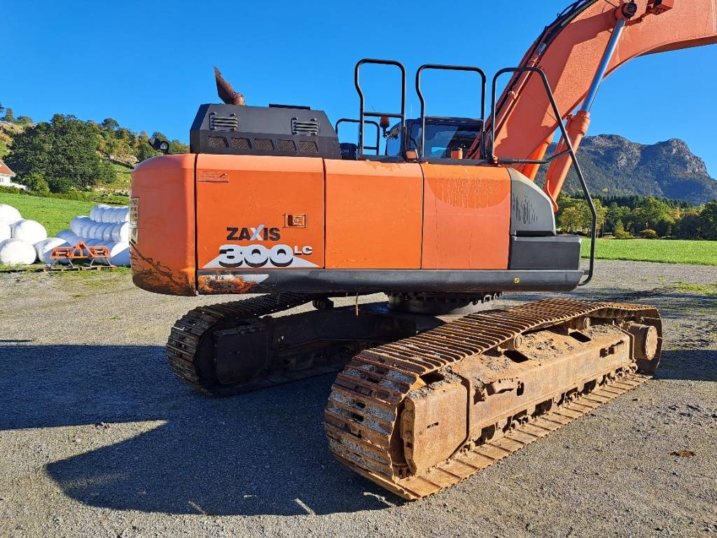 Hitachi ZX 300 LC-6 – bilde 4 av 15