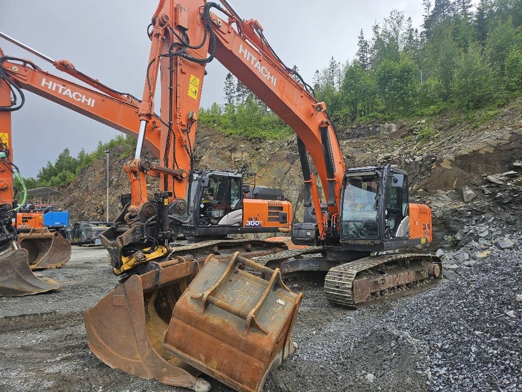 Hitachi ZX 210 LC-5 – bilde 1 av 6