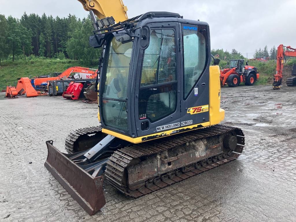 New Holland Kobelco E75CSR – Larvik – Gravemaskiner til salgs
