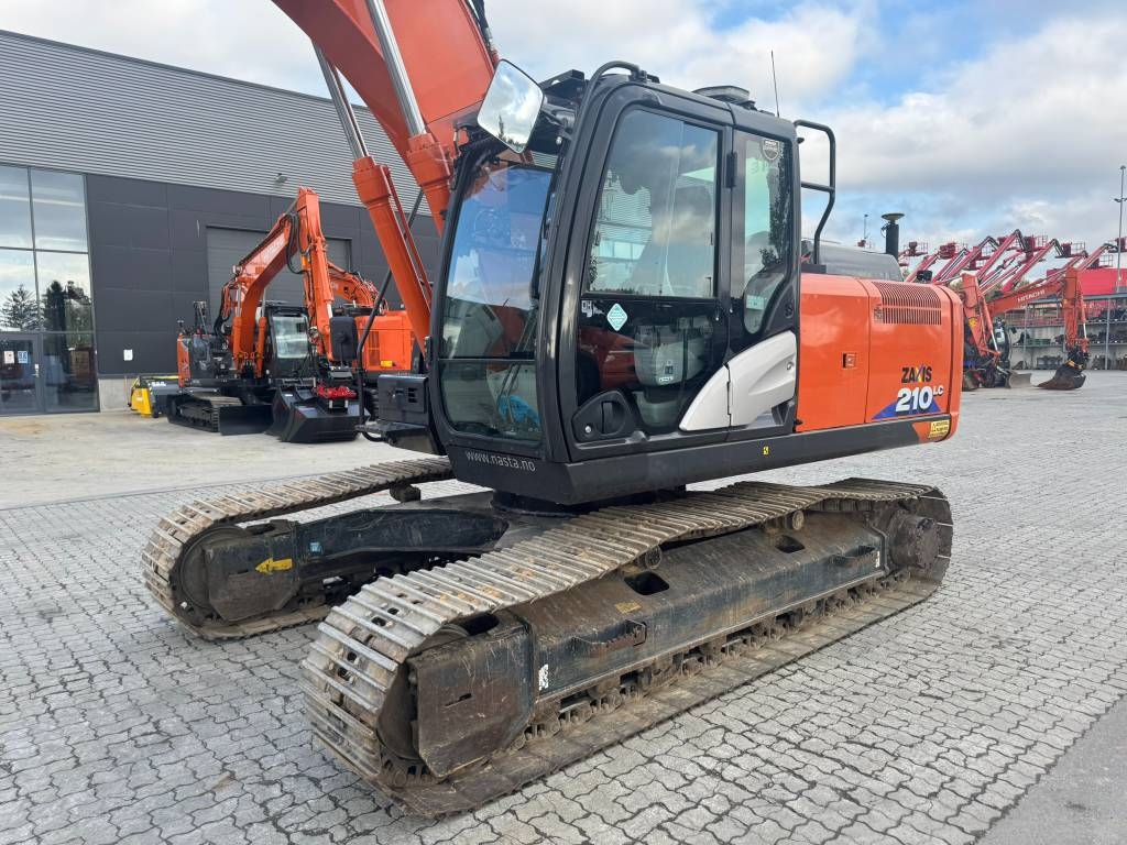 Hitachi ZX 210 LC-6 – bilde 2 av 19