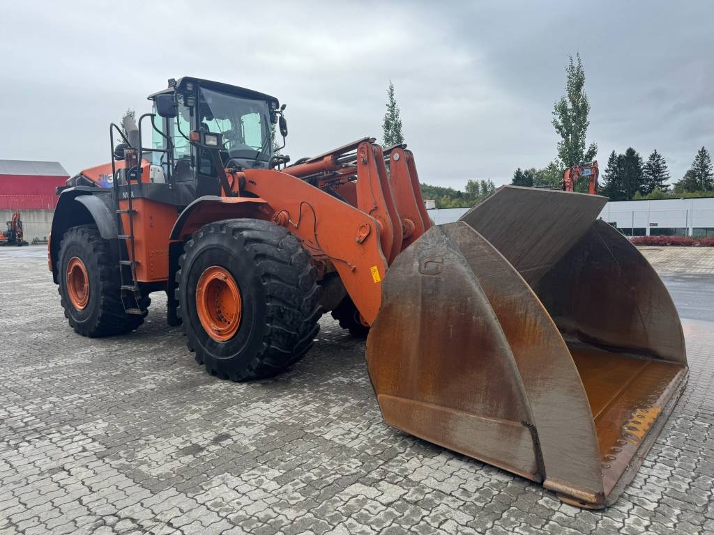 Hitachi ZW 370-6 – bilde 9 av 18