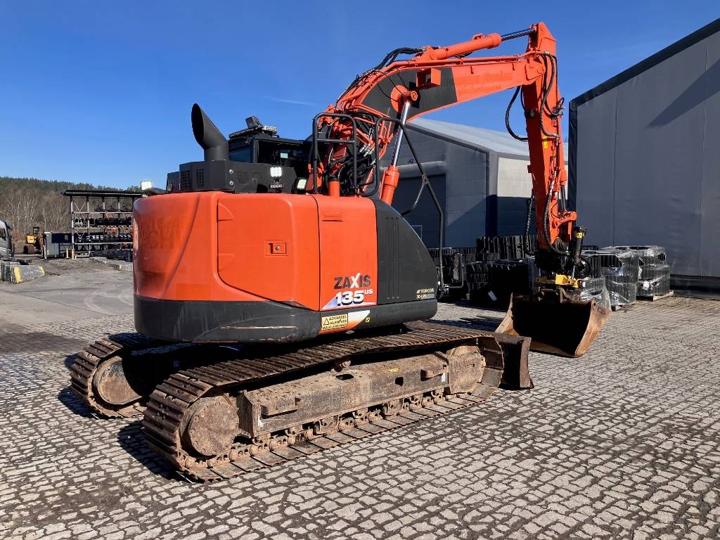Hitachi ZX 135 US-5 – bilde 3 av 8