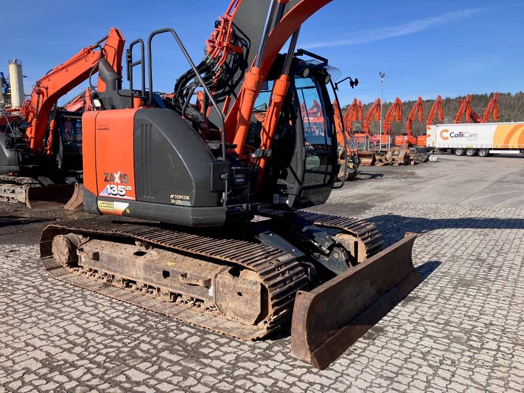 Hitachi ZX 135 US-5 – bilde 4 av 8