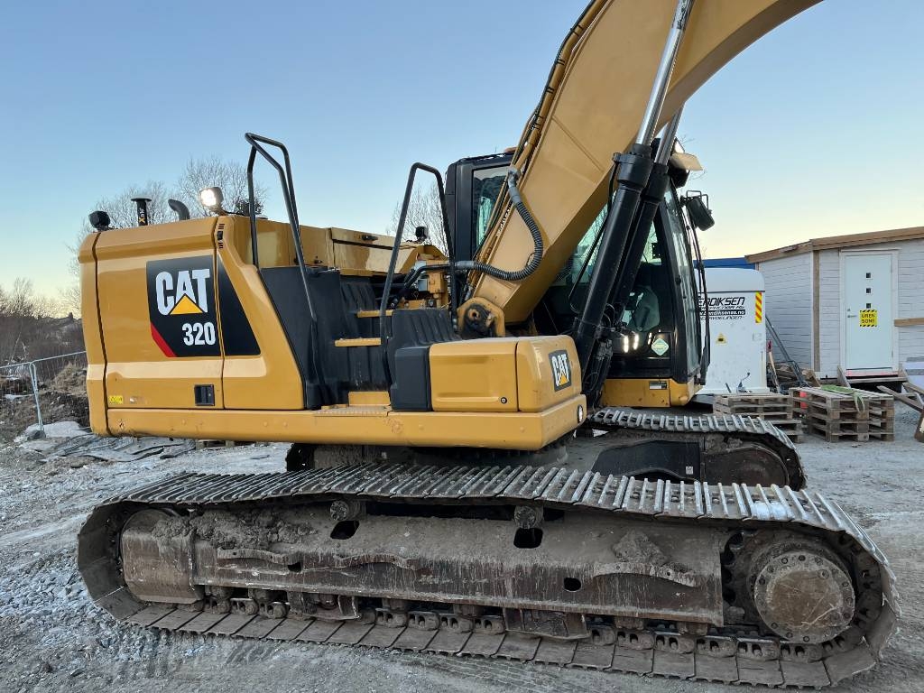 CAT 320 – bilde 4