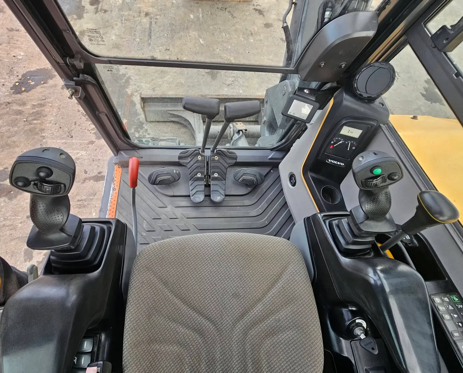 Volvo ECR58D – bilde 26 av 37