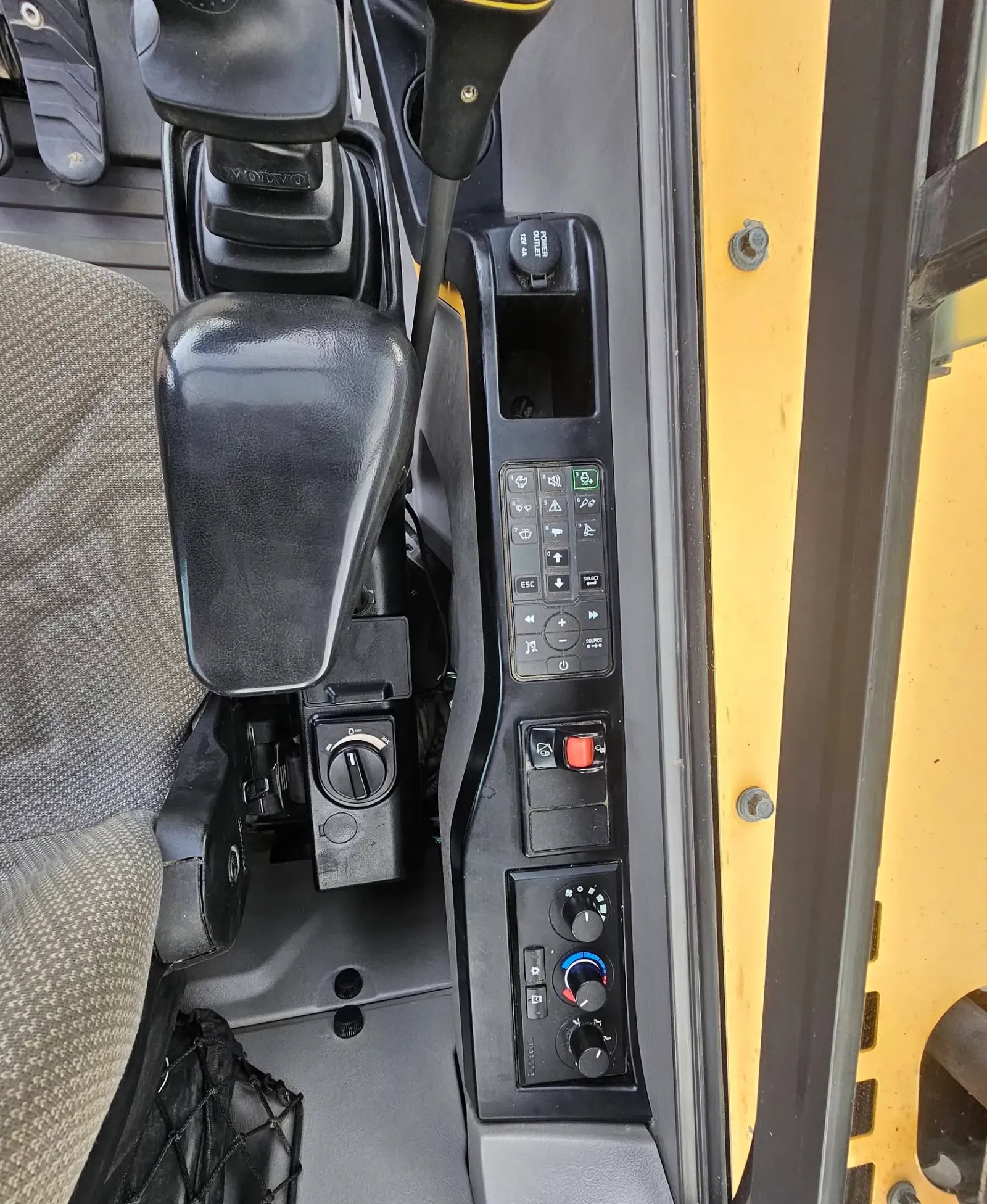 Volvo ECR58D – bilde 31 av 37
