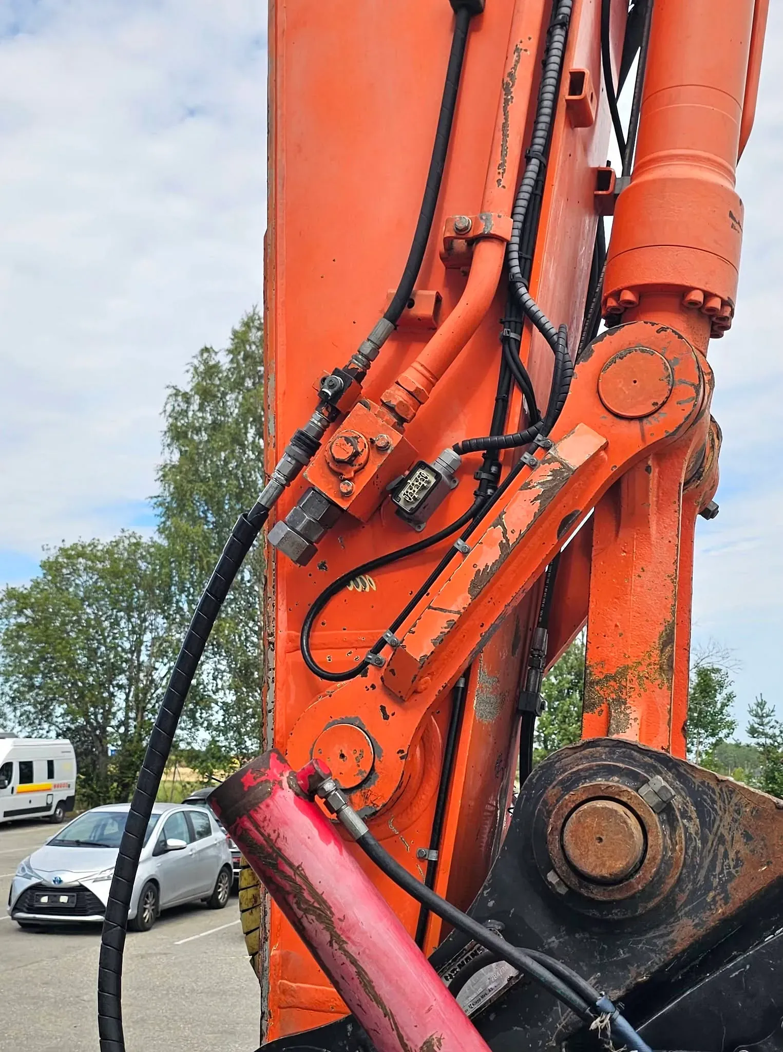 Hitachi ZX250LC-3 – bilde 12 av 56