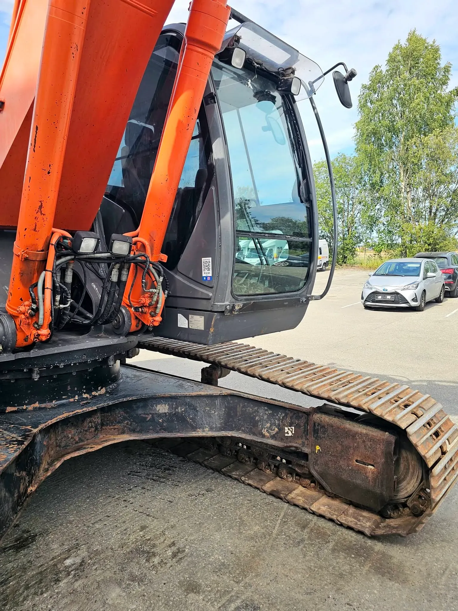Hitachi ZX250LC-3 – bilde 36 av 56