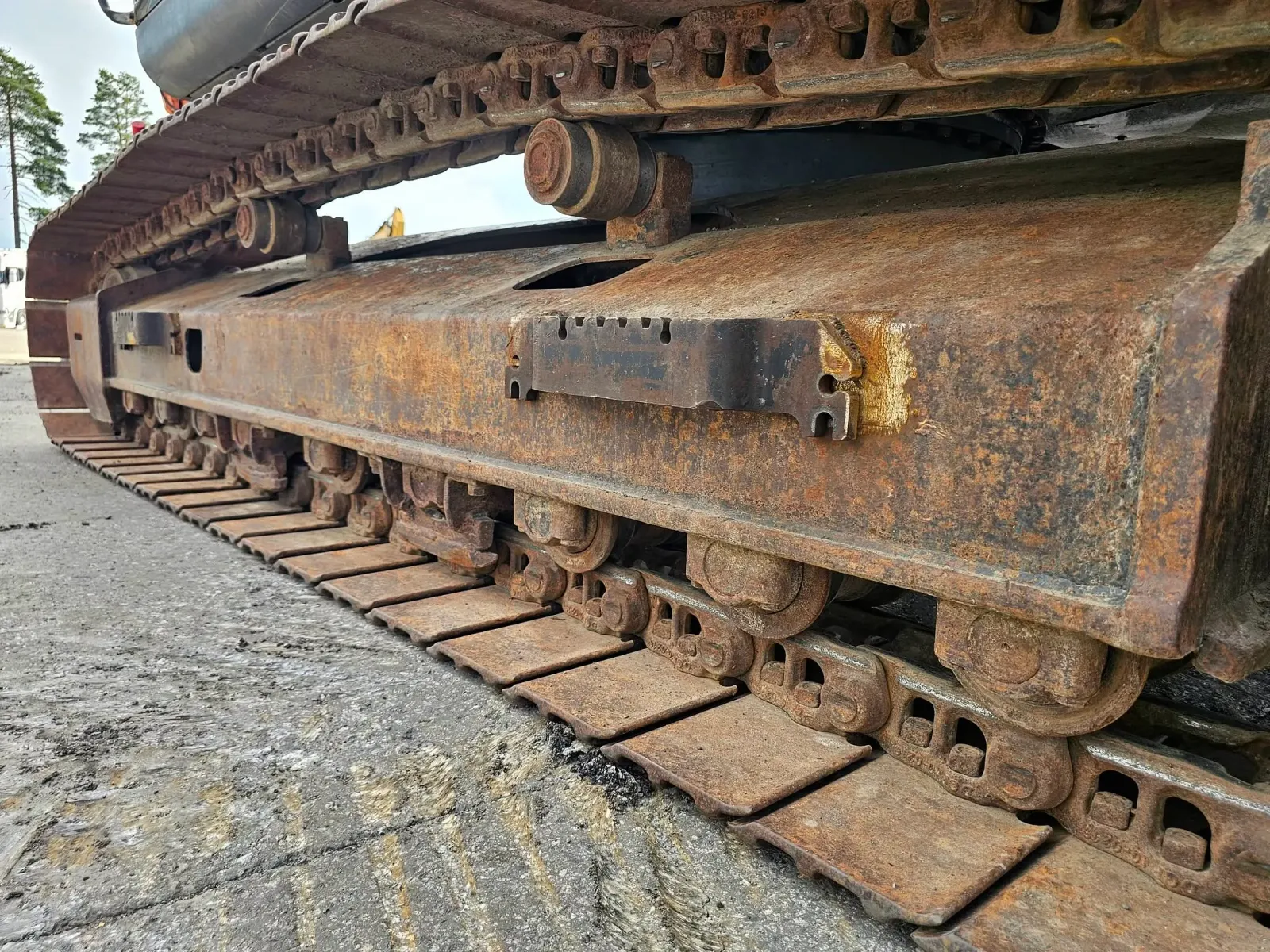 Hitachi ZX250LC-3 – bilde 27 av 56