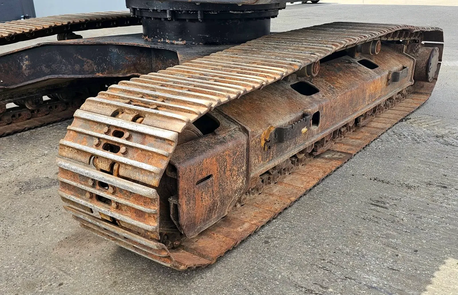 Hitachi ZX250LC-3 – bilde 24 av 56