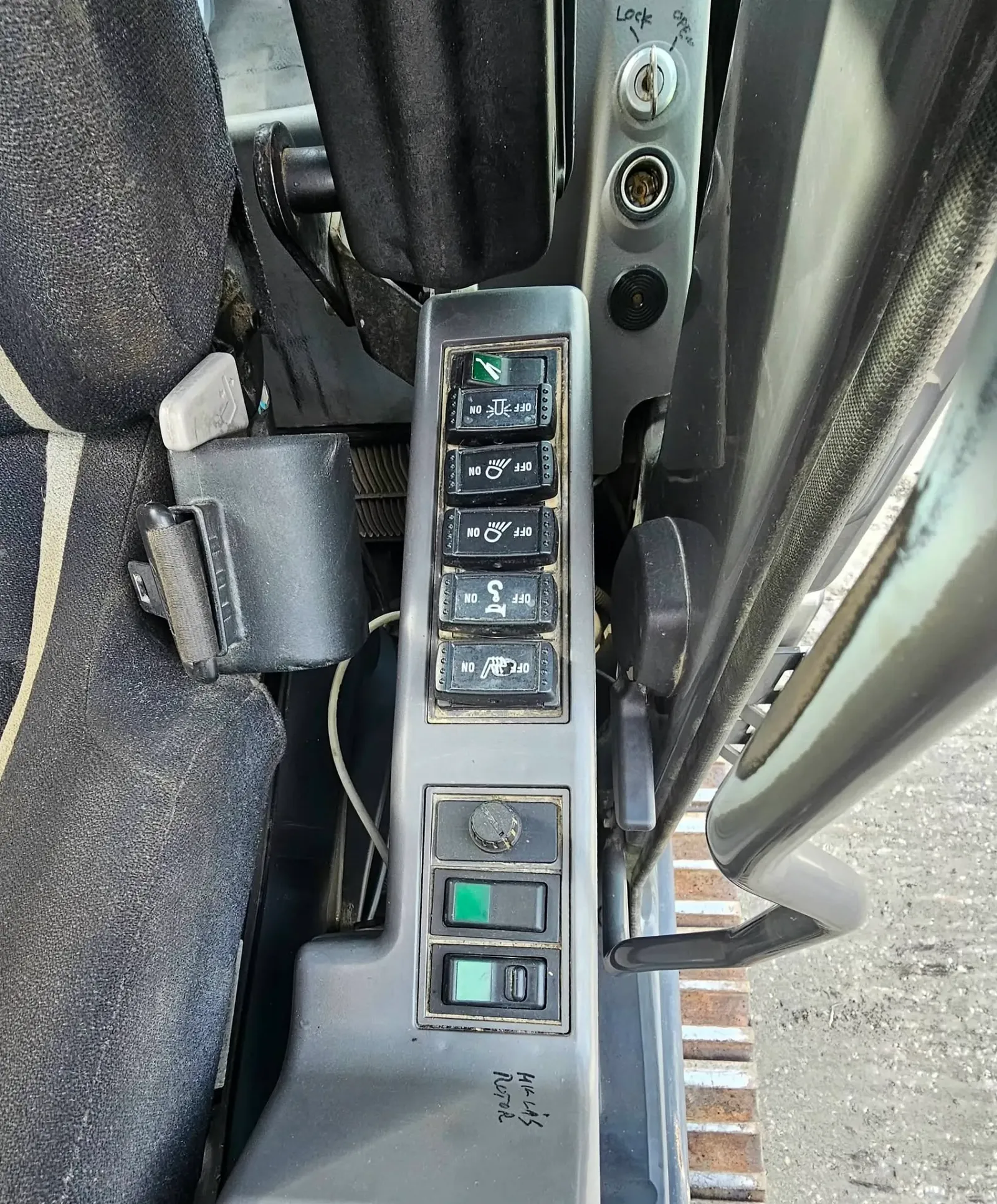 Hitachi ZX250LC-3 – bilde 48 av 56