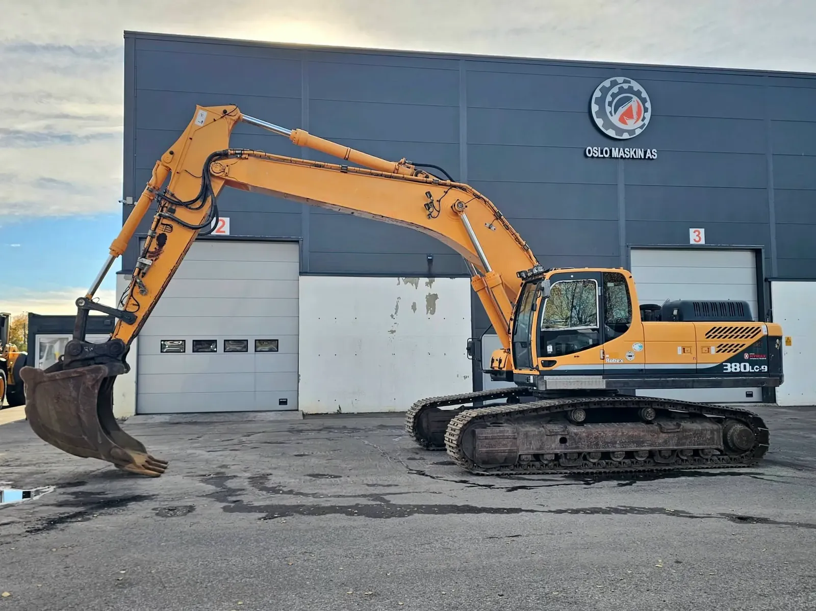 Hyundai Robex 380LC-9 – bilde 2 av 43
