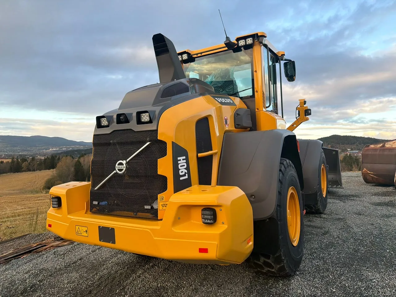 Volvo L90H2 UBRUKT – bilde 3 av 26