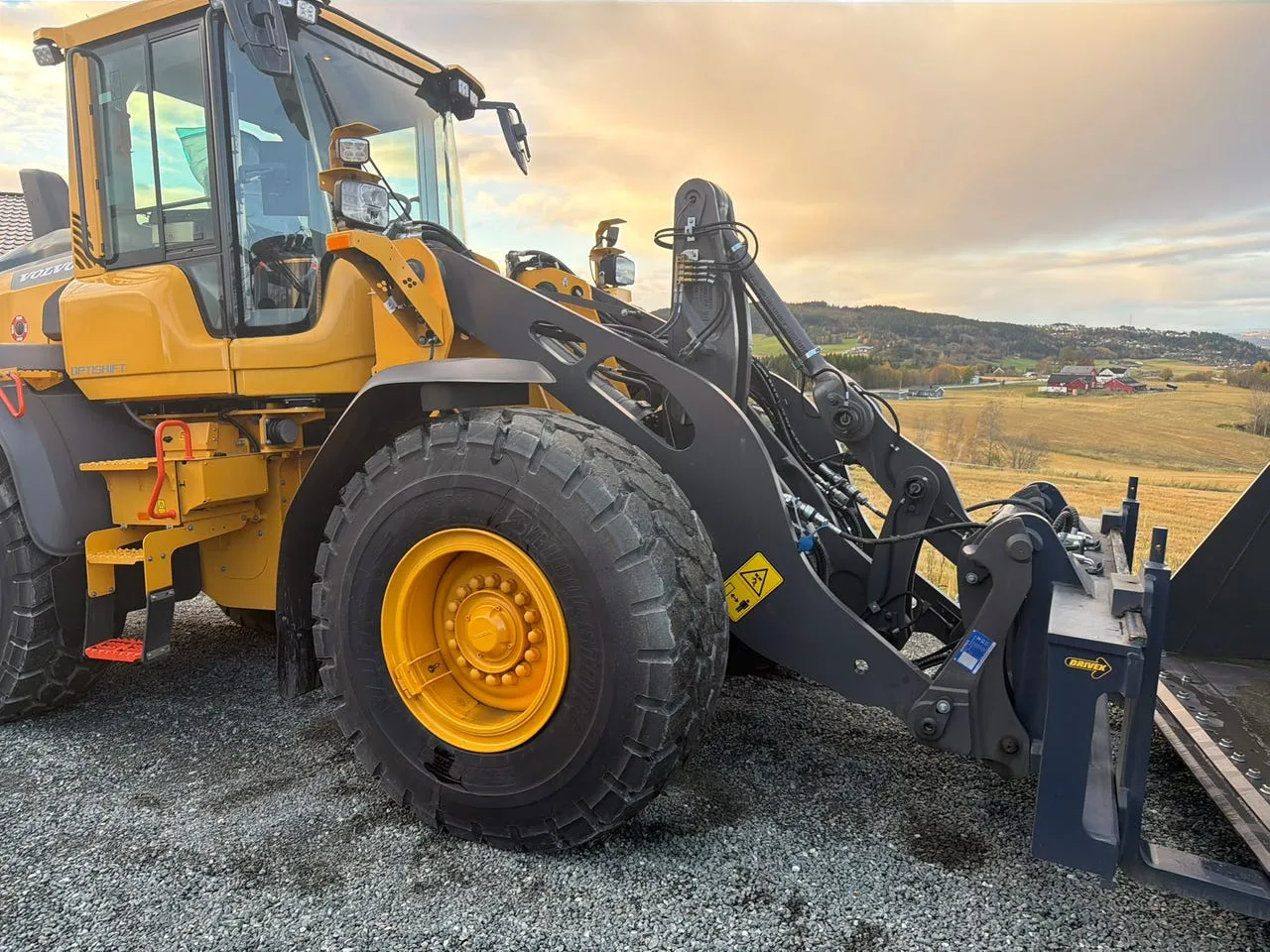 Volvo L90H2 UBRUKT – bilde 8 av 26
