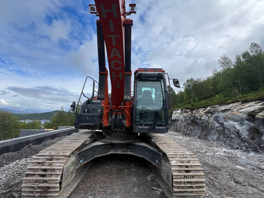 Hitachi ZX 300 -7 – bilde 9 av 13