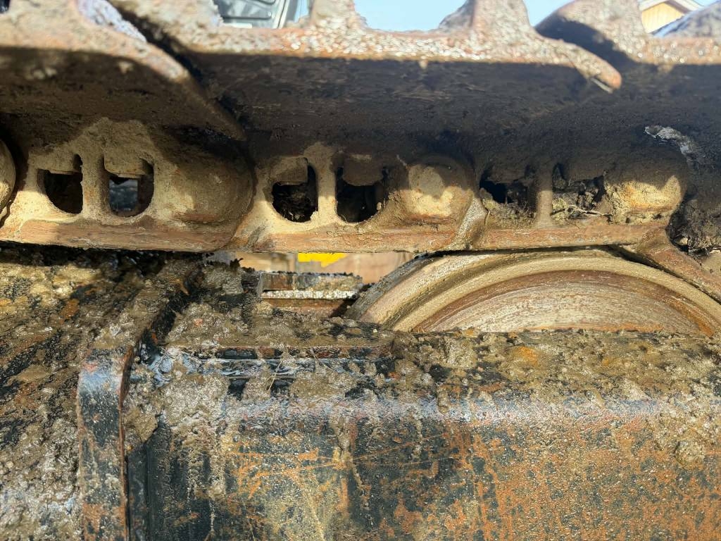Hitachi ZX 225 US LC-6 – bilde 9 av 20