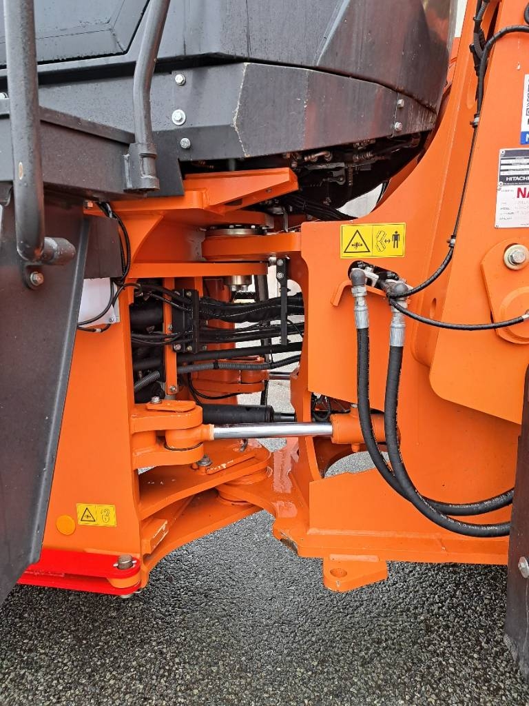 Hitachi ZW250-6 – bilde 5