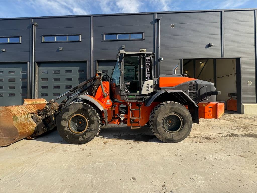 Hitachi ZW180PL-6 – bilde 2 av 6