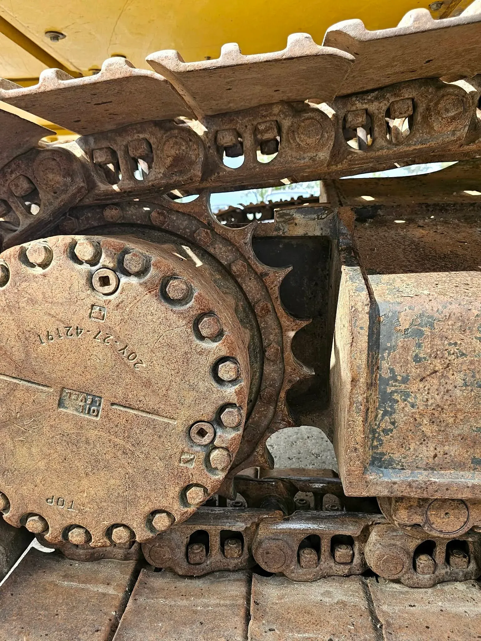 Komatsu PC240LC-11E0 – bilde 42 av 73