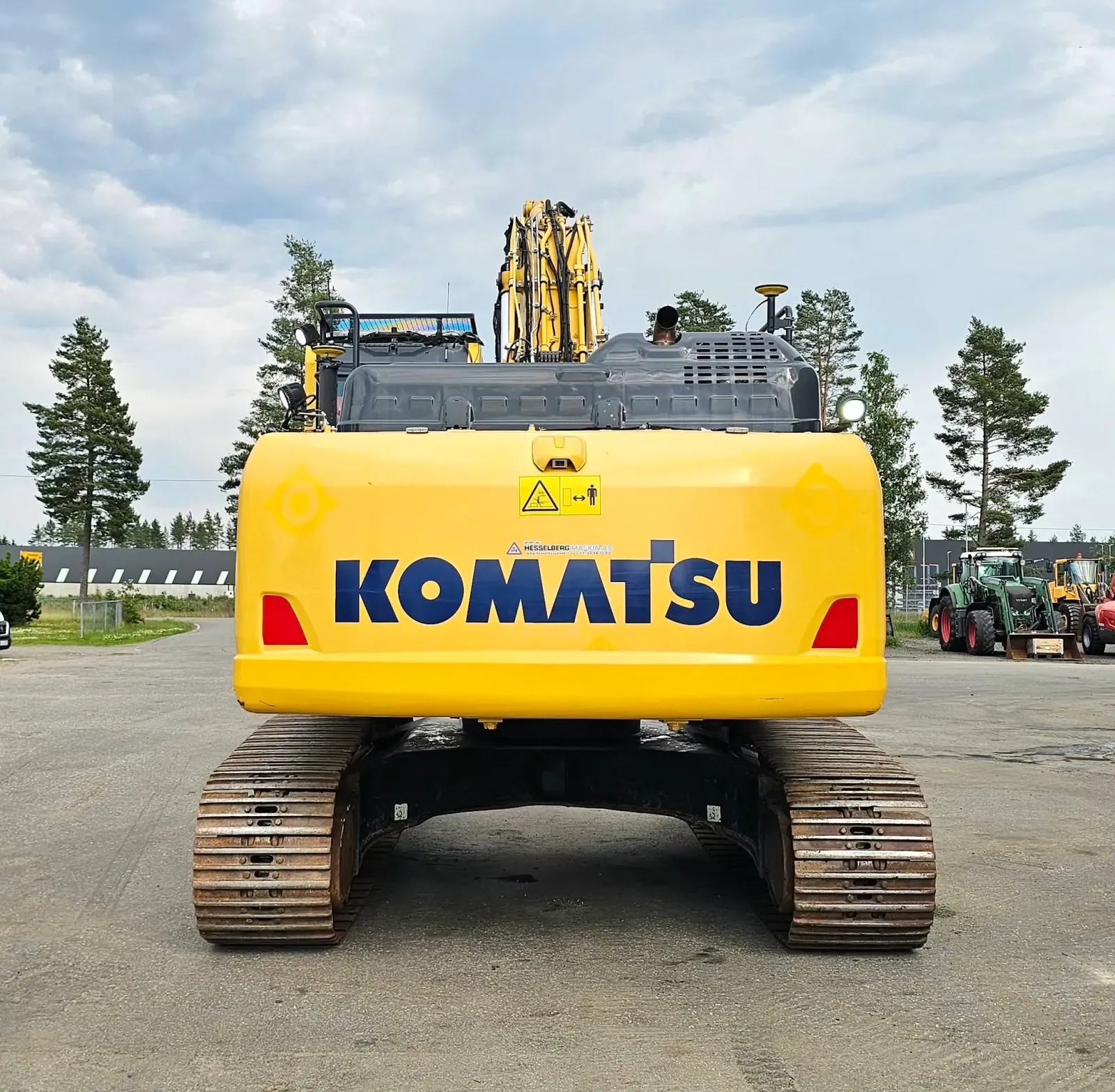 Komatsu PC240LC-11E0 – bilde 4 av 73