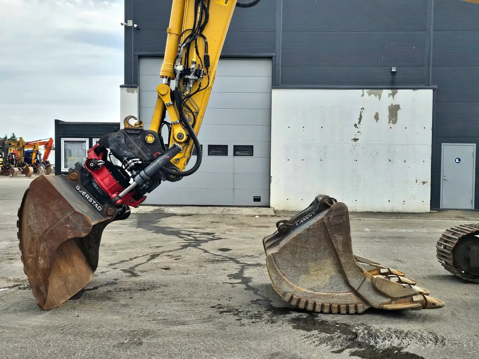 Komatsu PC240LC-11E0 – bilde 17 av 73