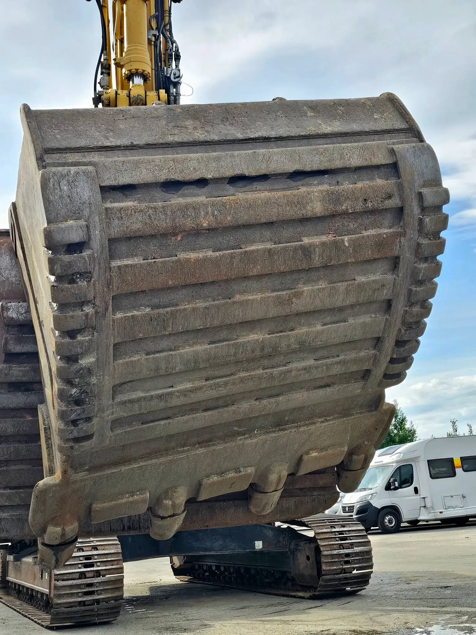 Komatsu PC240LC-11E0 – bilde 35 av 73