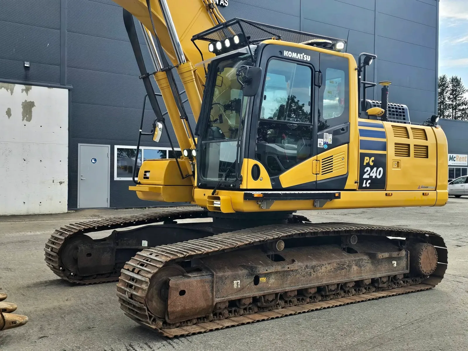 Komatsu PC240LC-11E0 – bilde 9 av 73