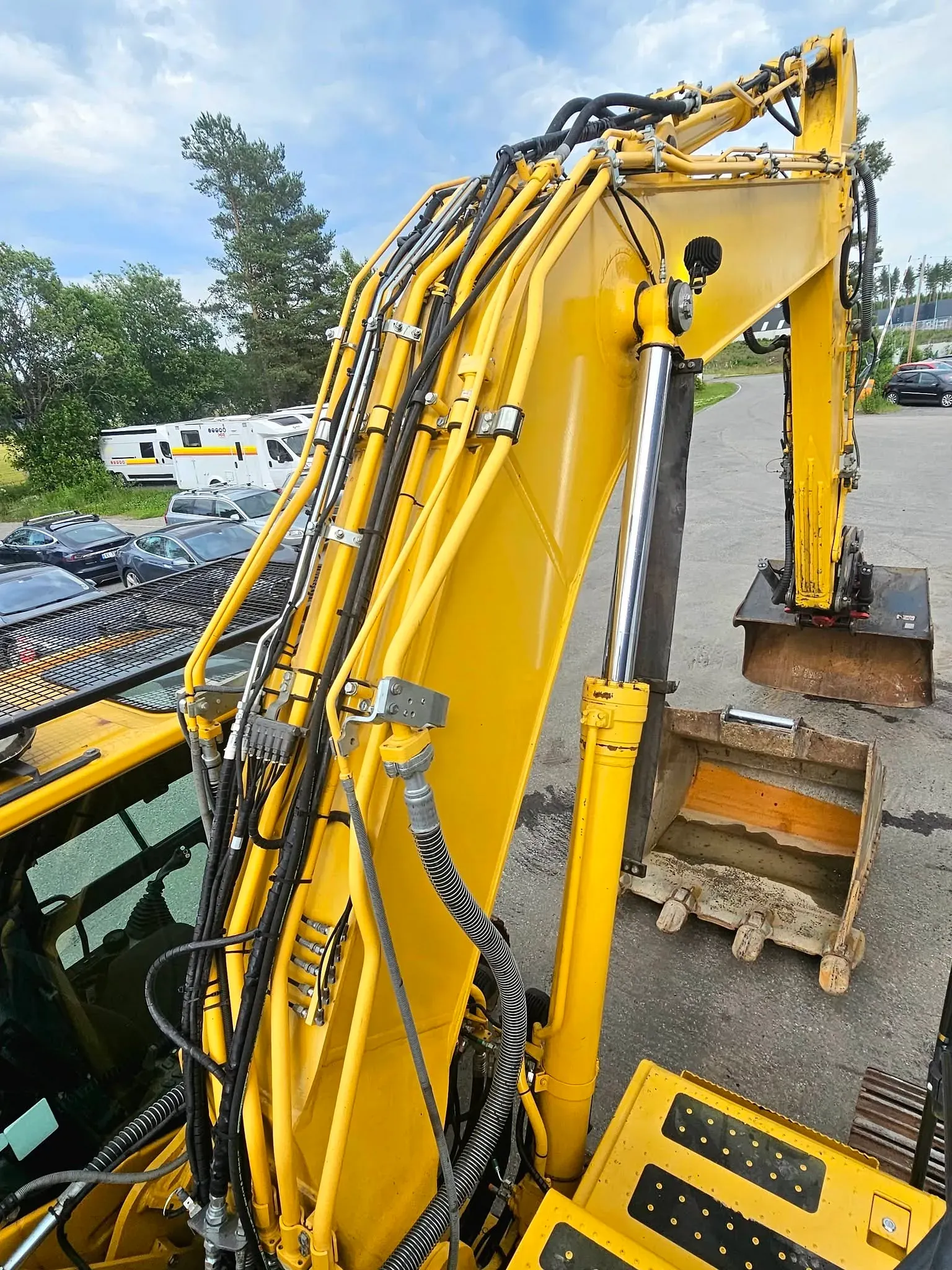 Komatsu PC240LC-11E0 – bilde 12 av 73