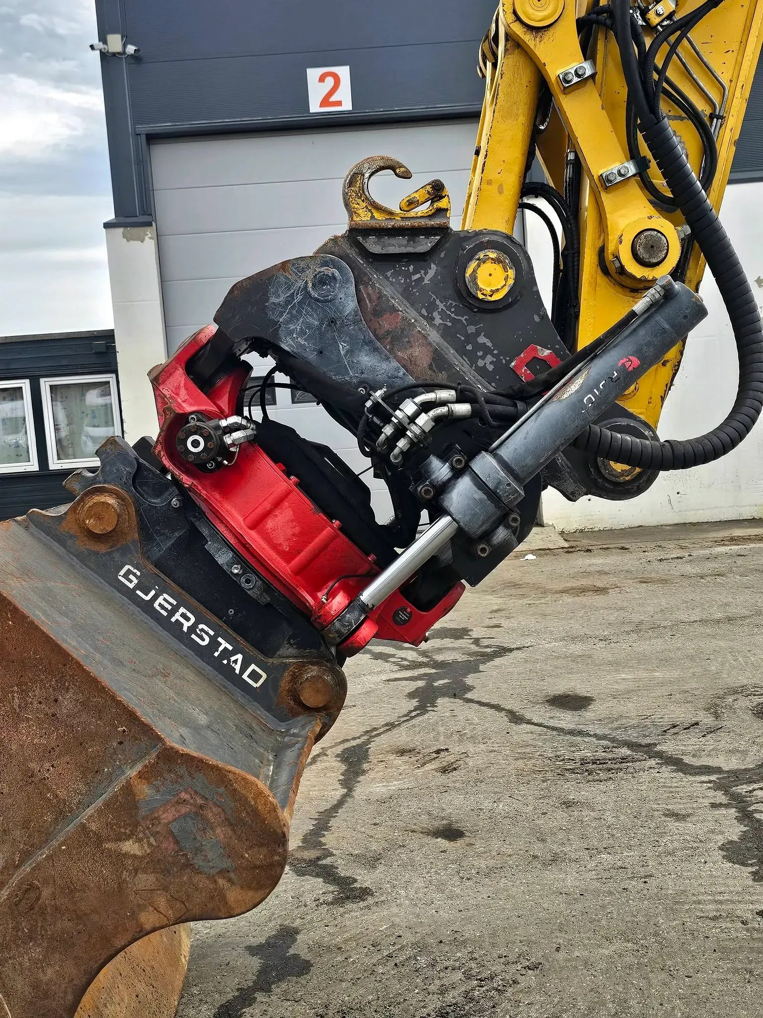 Komatsu PC240LC-11E0 – bilde 21 av 73