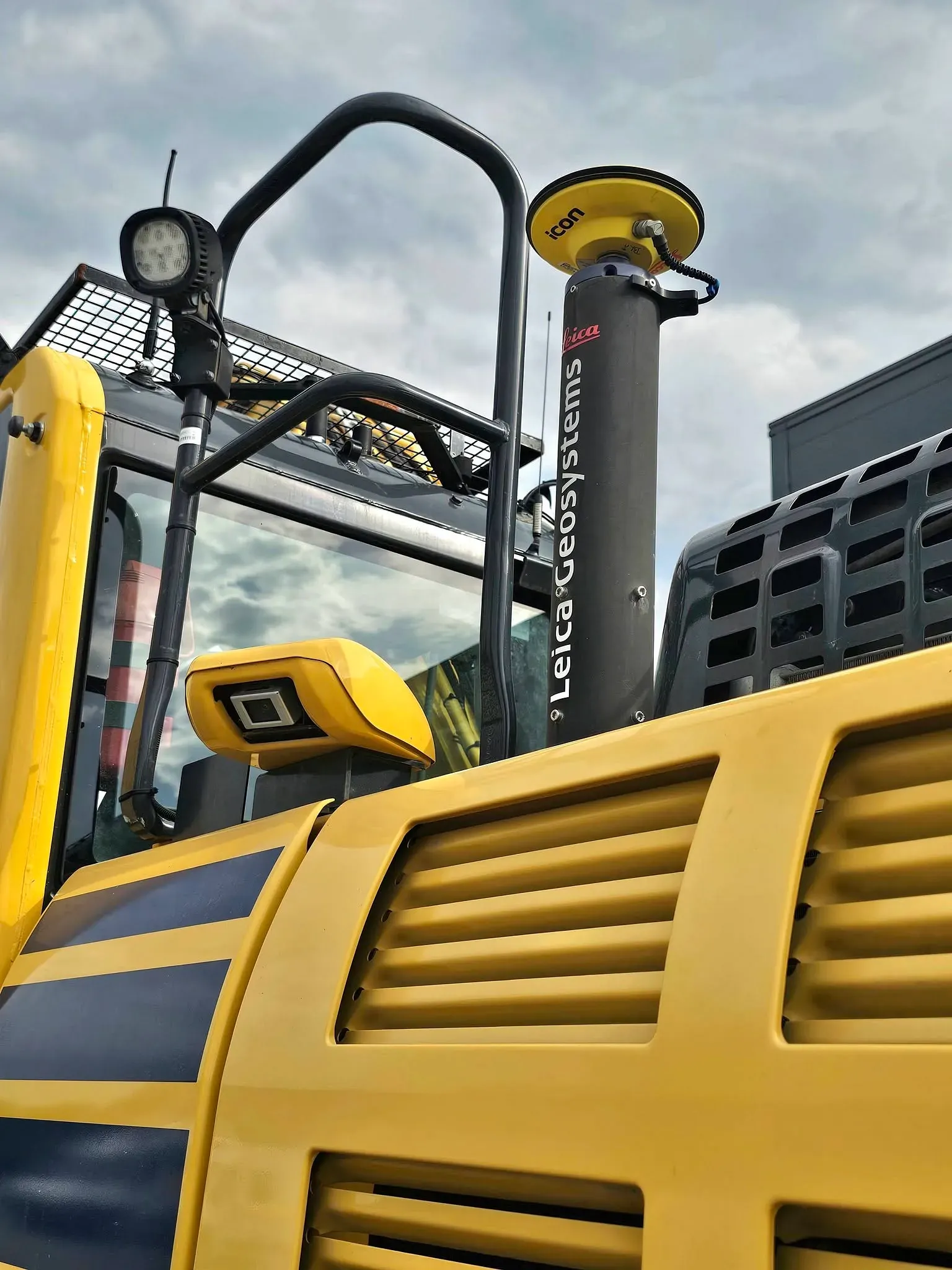Komatsu PC240LC-11E0 – bilde 54 av 73