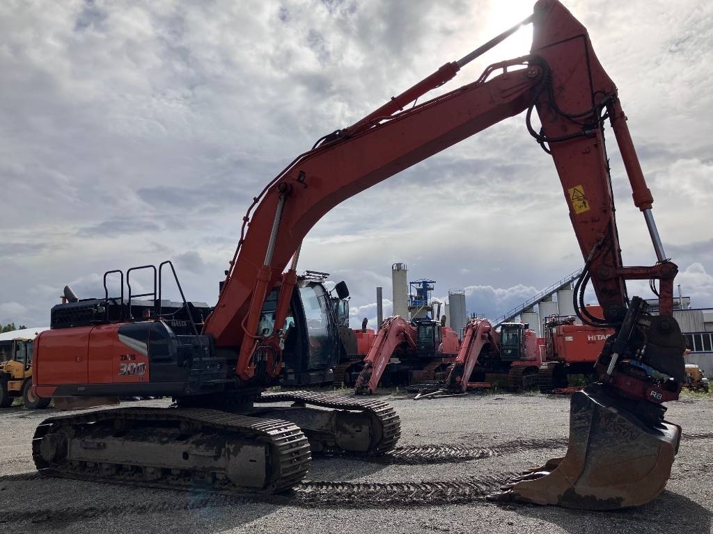 Hitachi ZX 300 LC-7 – bilde 6