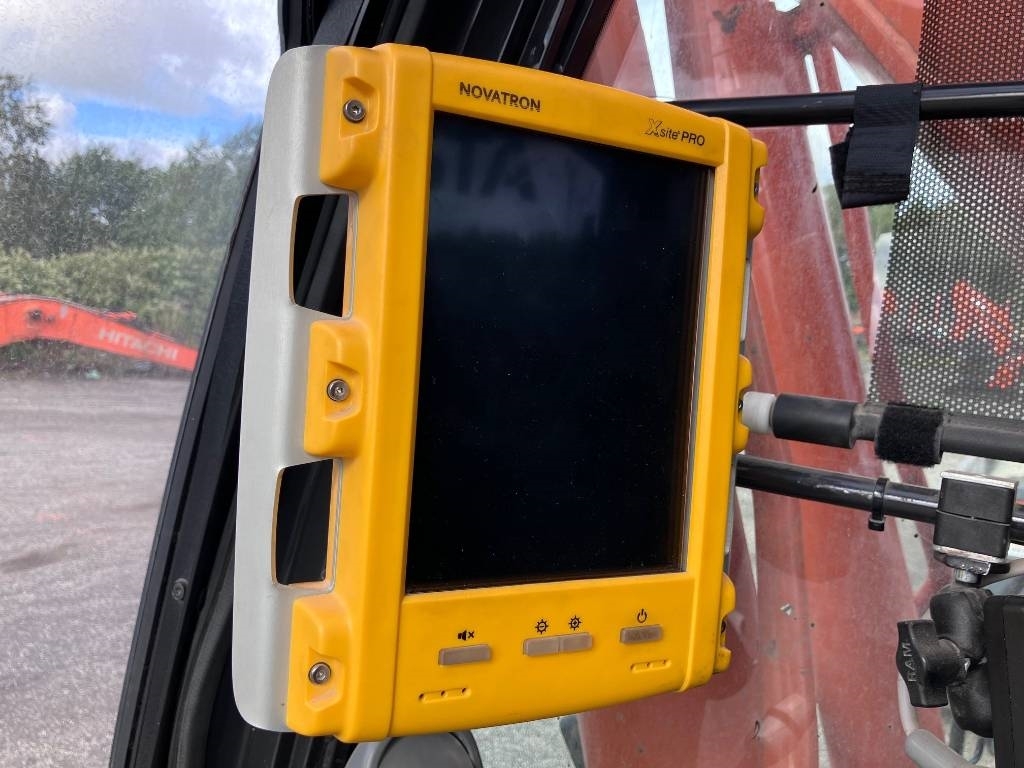 Hitachi ZX 300 LC-7 – bilde 8