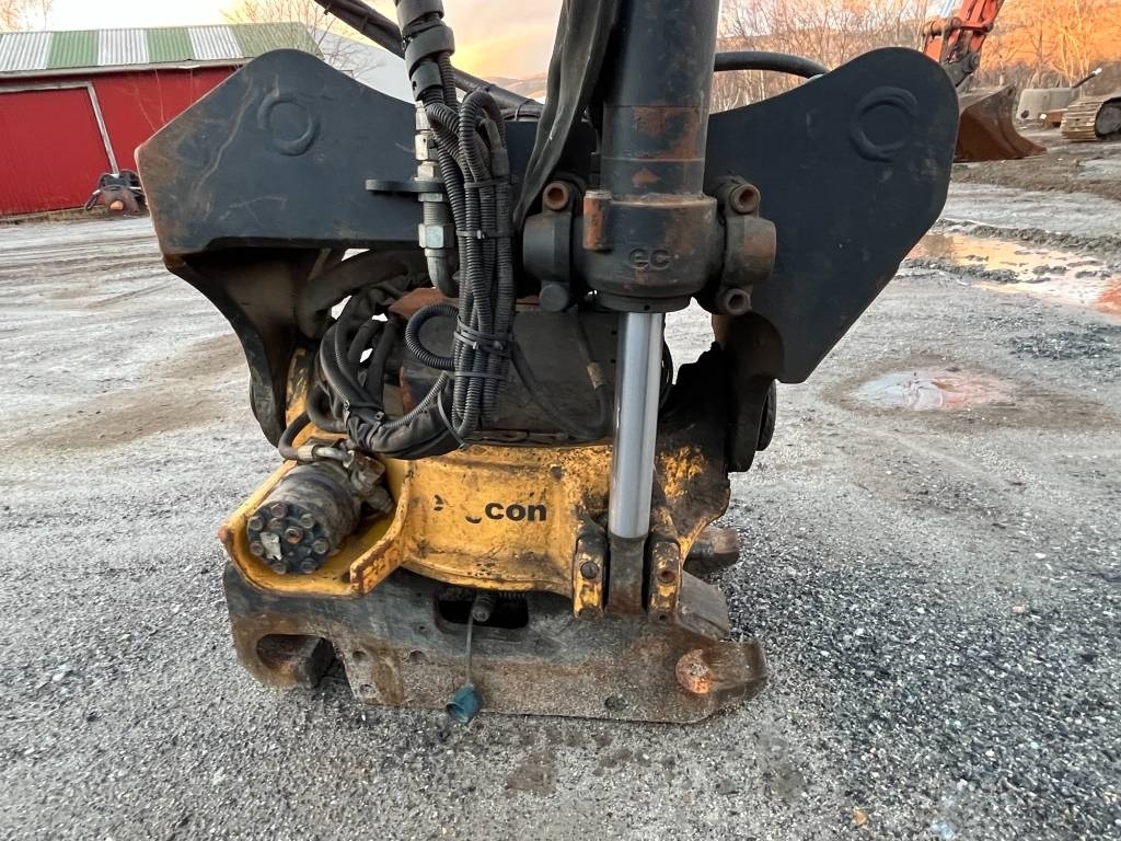 Hitachi ZX 250 LC-5B – bilde 14