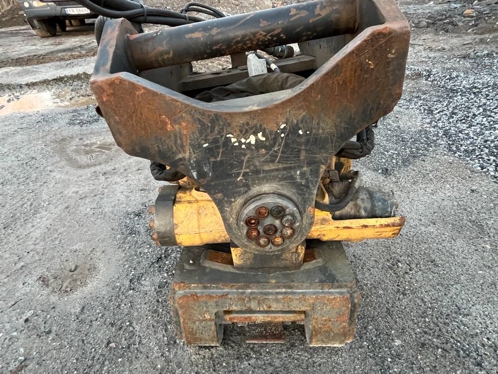 Hitachi ZX 250 LC-5B – bilde 15