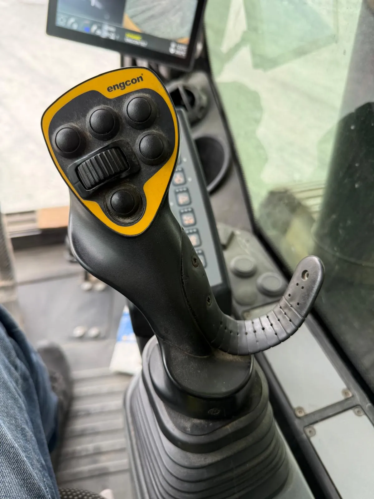Liebherr 924 – bilde 18 av 26
