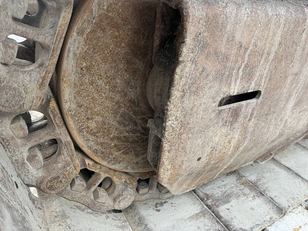 Hitachi ZX 250 LC-6 – bilde 8