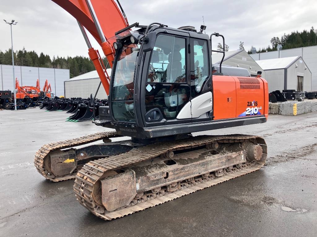 Hitachi ZX 210 LC-6 – bilde 1