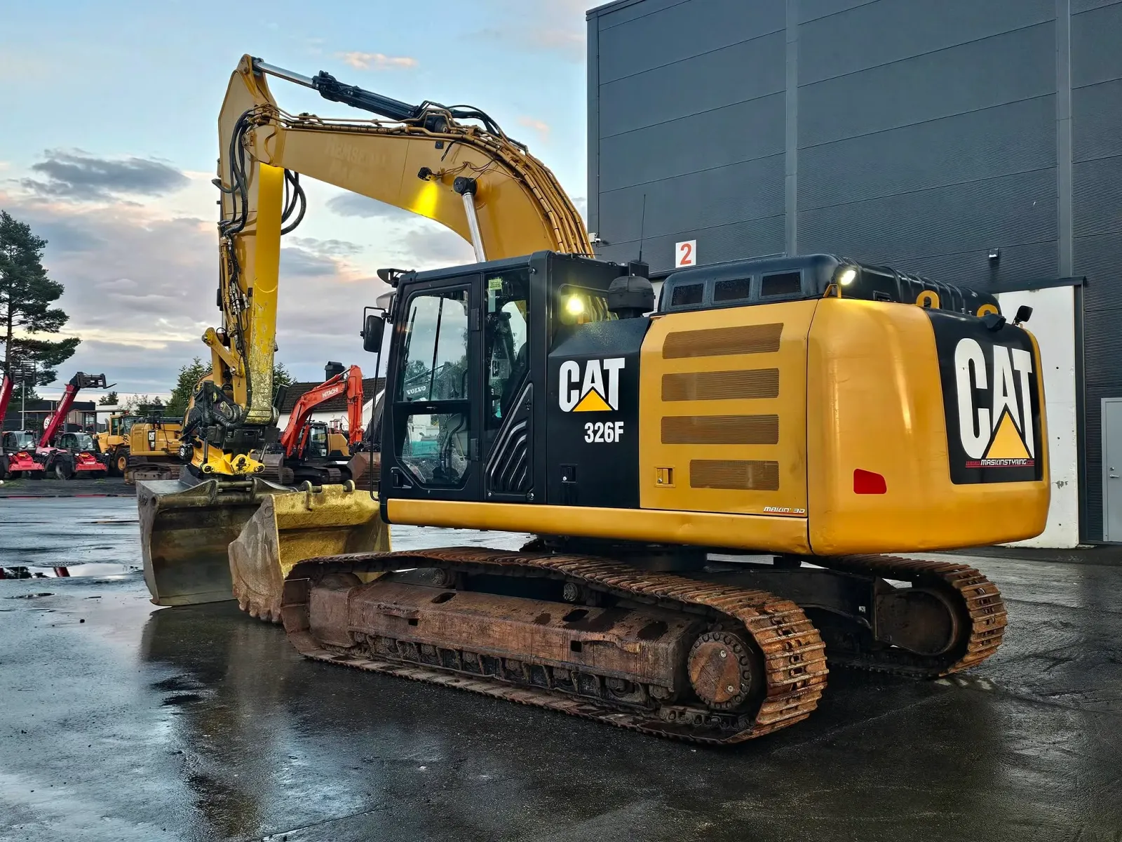 CAT 326FL – bilde 3 av 64