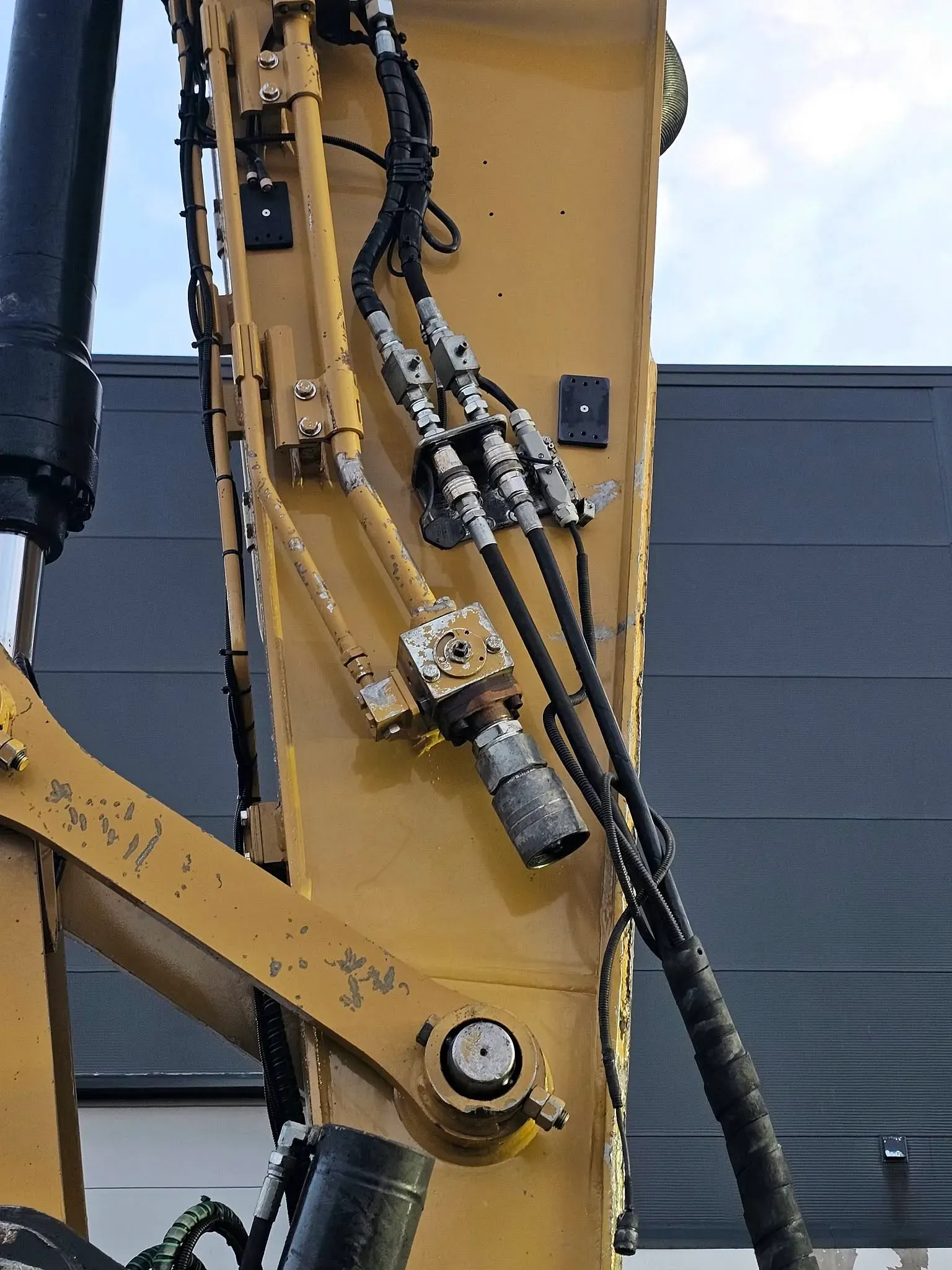 CAT 326FL – bilde 11 av 64