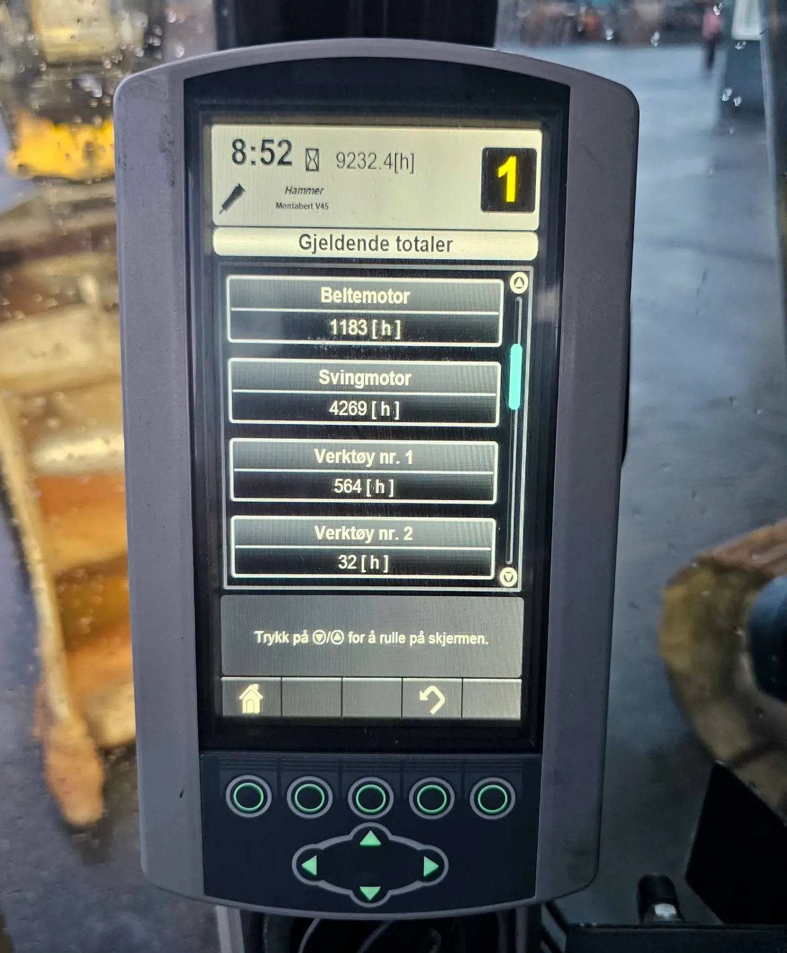 CAT 326FL – bilde 57 av 64