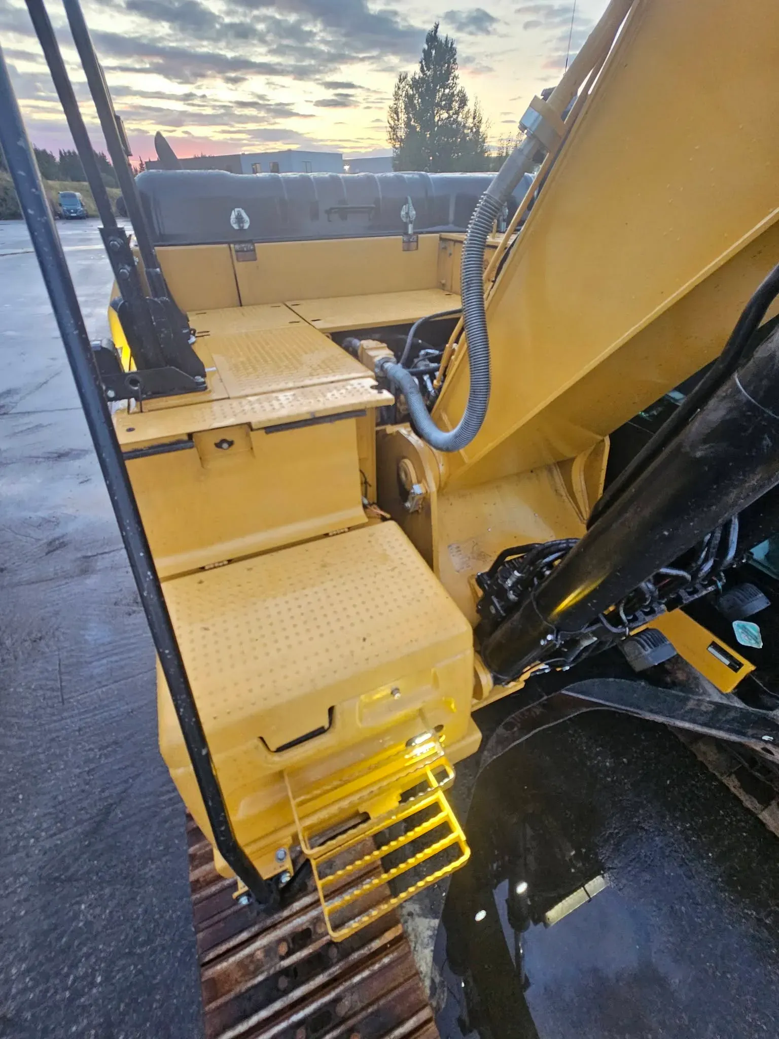 CAT 326FL – bilde 41 av 64
