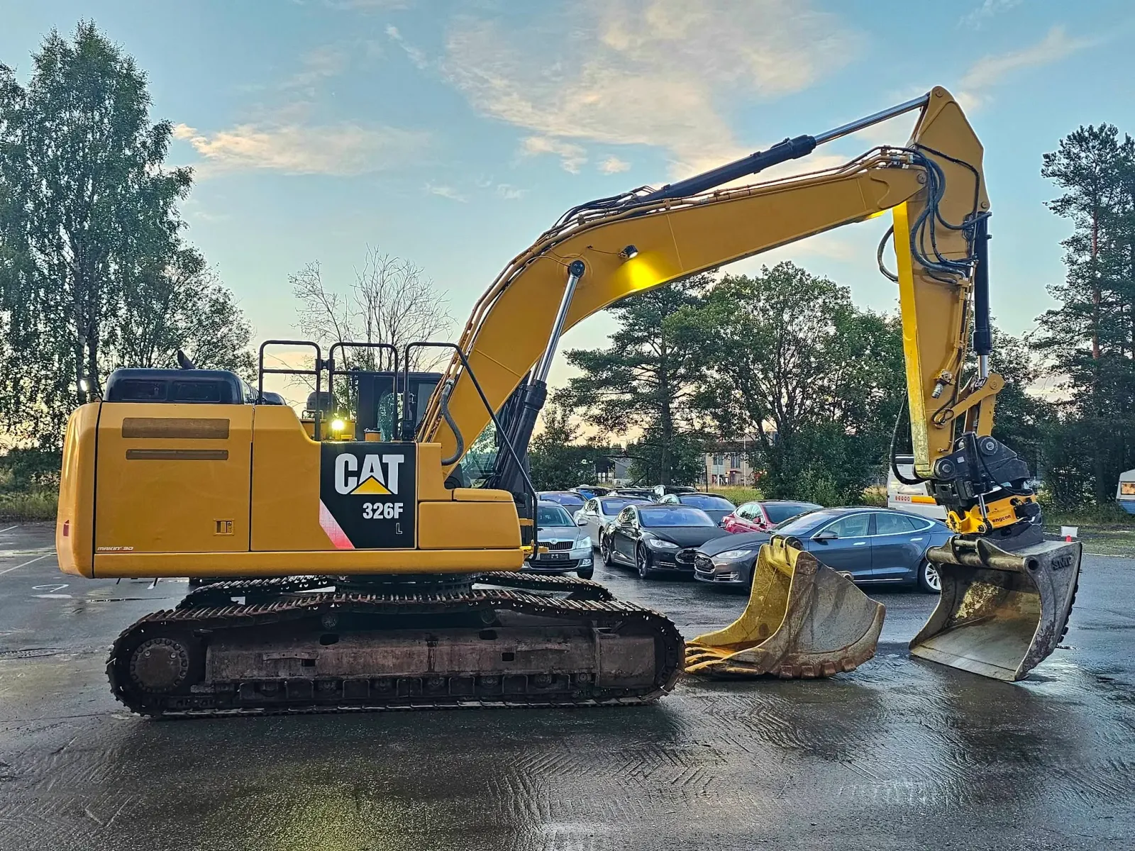 CAT 326FL – bilde 6 av 64